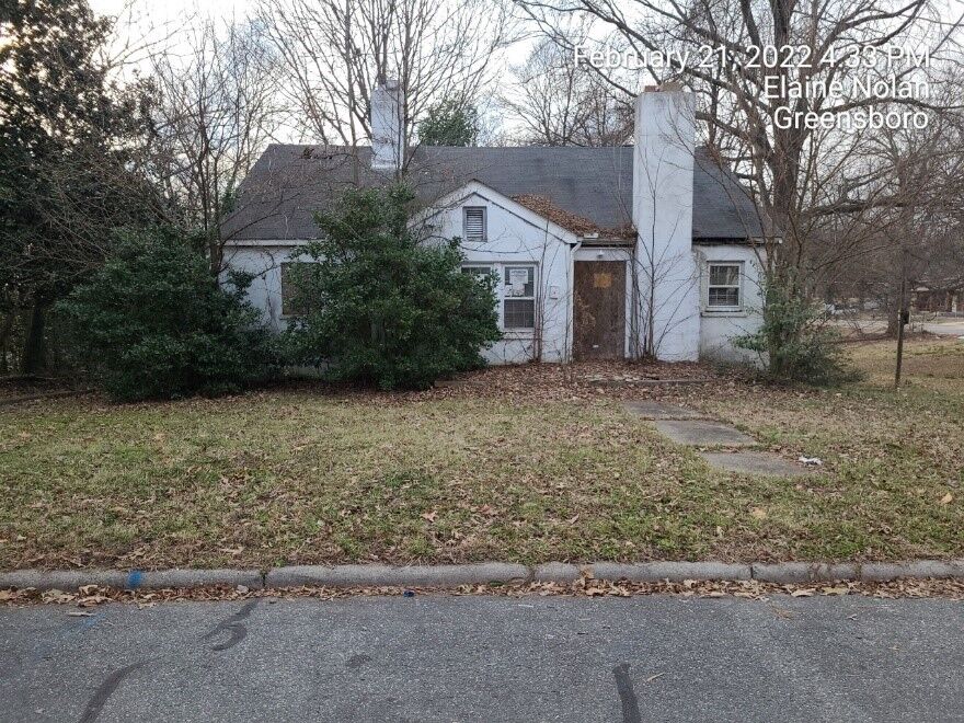 1004 Logan St.jpg
